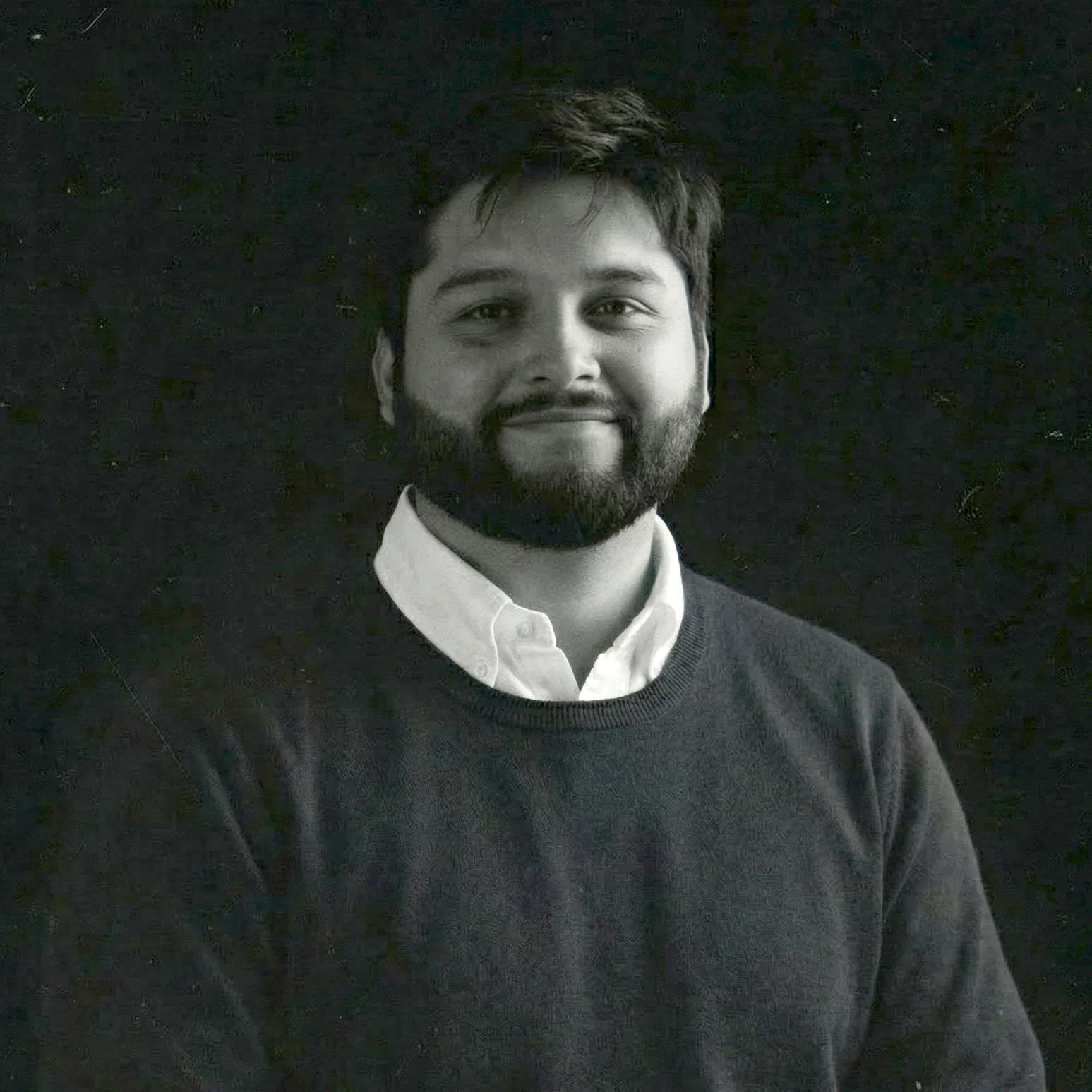 Retrato de Emir Esparza, arquitecto y director de EEAD.