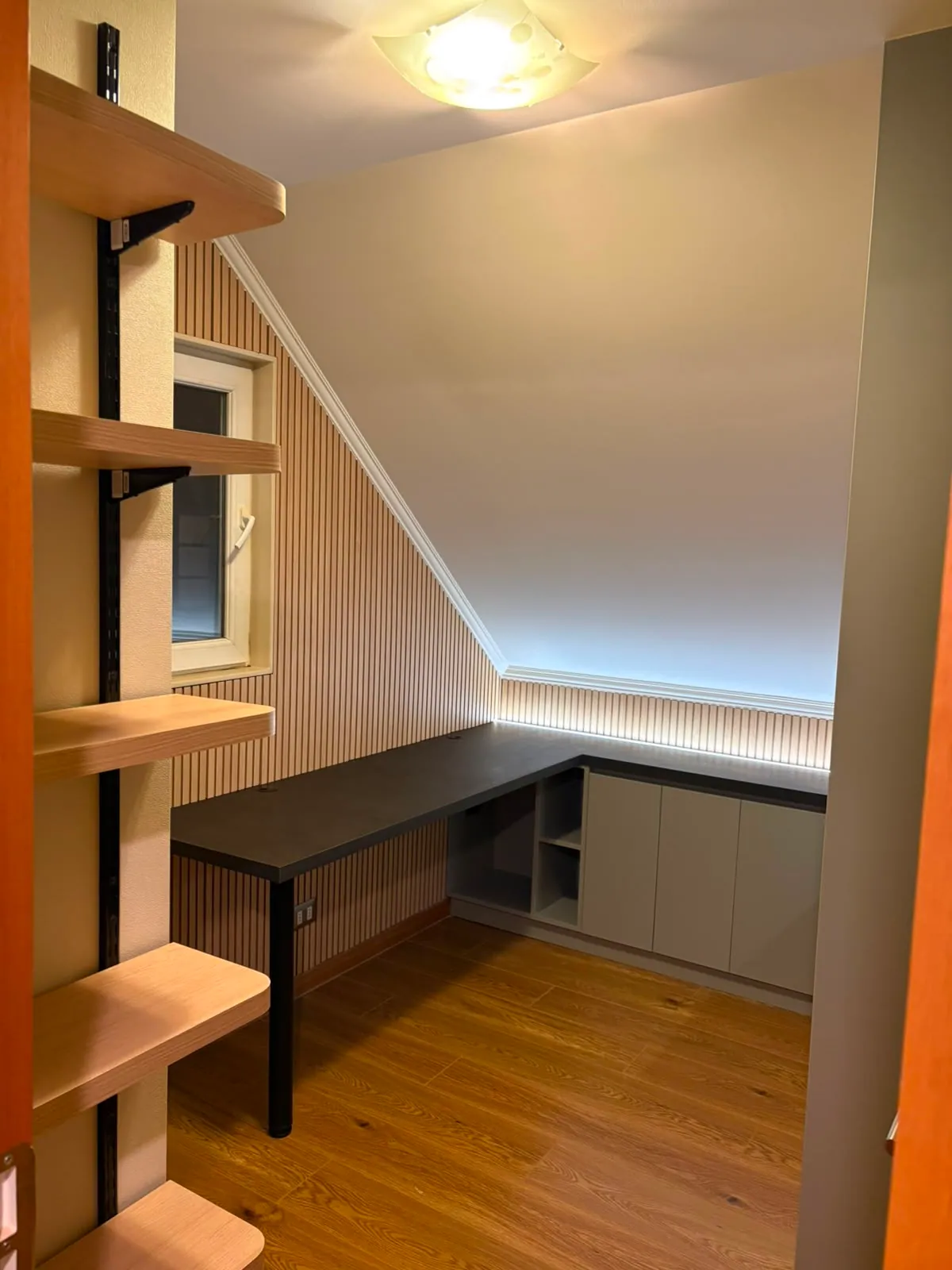 Acceso a HOMEOFFICE CG construido