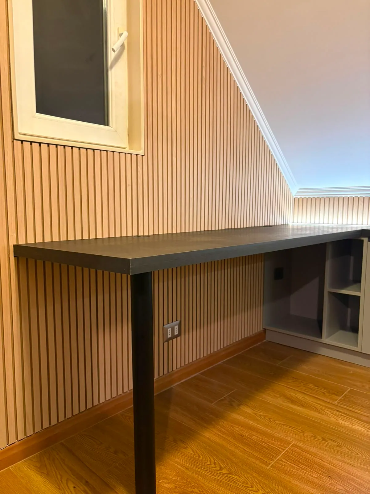 Detalle del puesto de trabajo construido